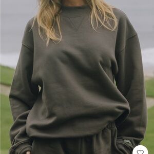 NWT Daily Drills Fleece Vintage Crew, vintage black sz M/L